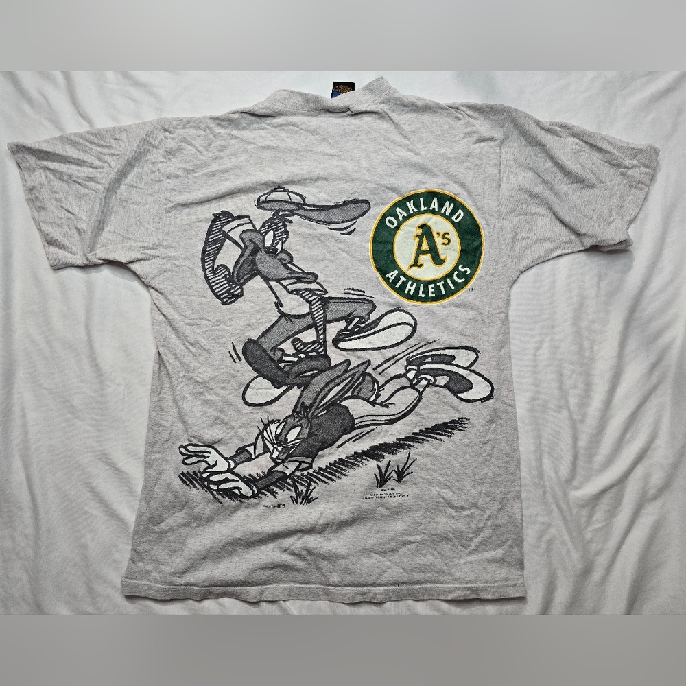 Looney Tunes Oakland A's Athletics Sun Sportwear Gray Vintage Tshirt 1996 Large